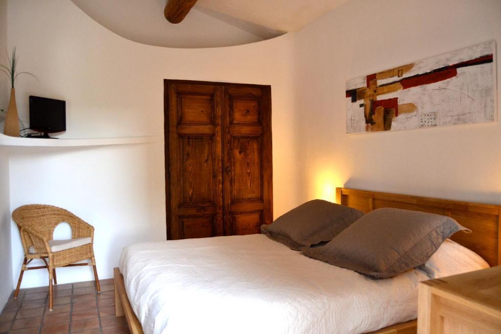 Auberge D'Anais Entrechaux Zewnętrze zdjęcie