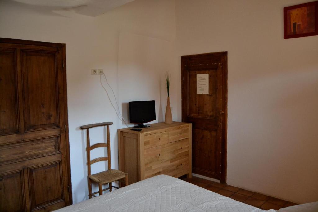 Auberge D'Anais Entrechaux Zewnętrze zdjęcie